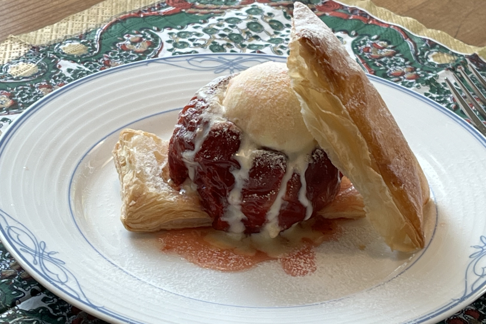 まるごとリンゴのシナモン焼き