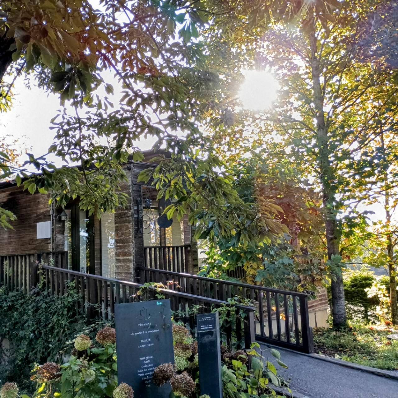 アン・グーテ・ア・ラ・カンパーニュ