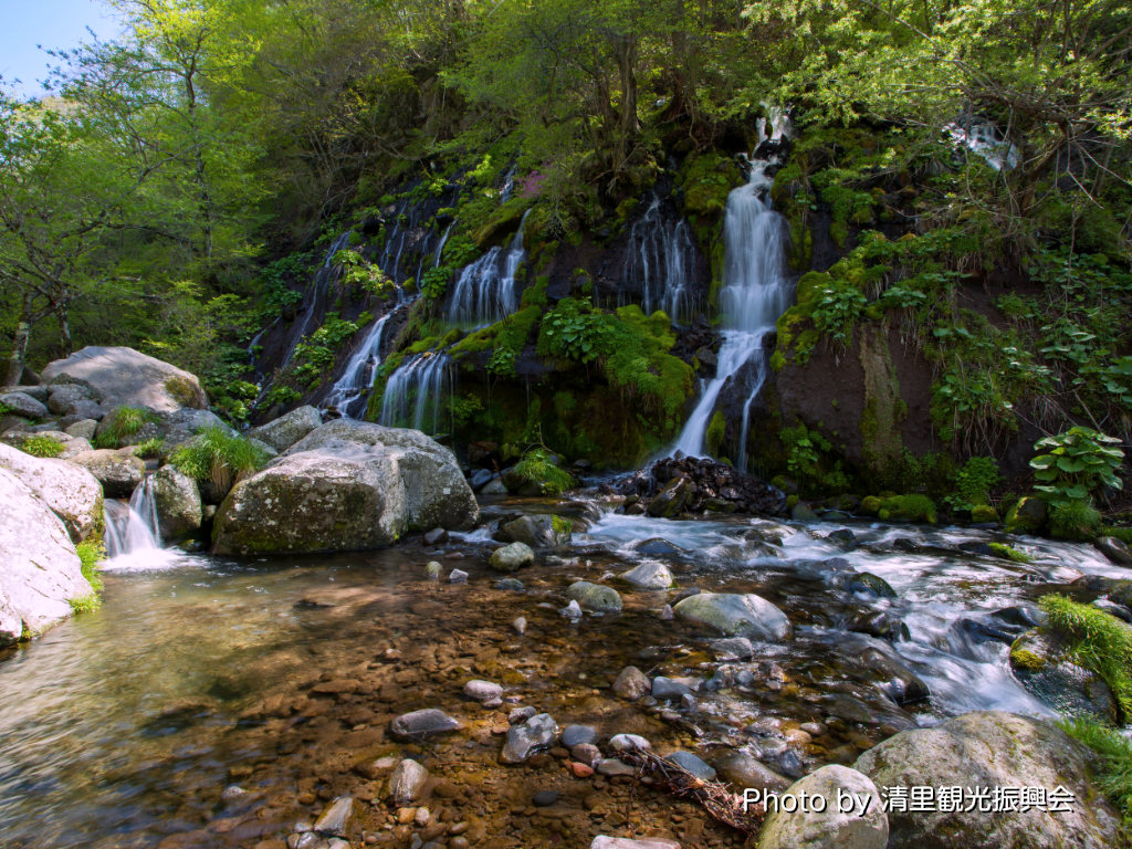 吐竜の滝 Npo法人清里観光振興会